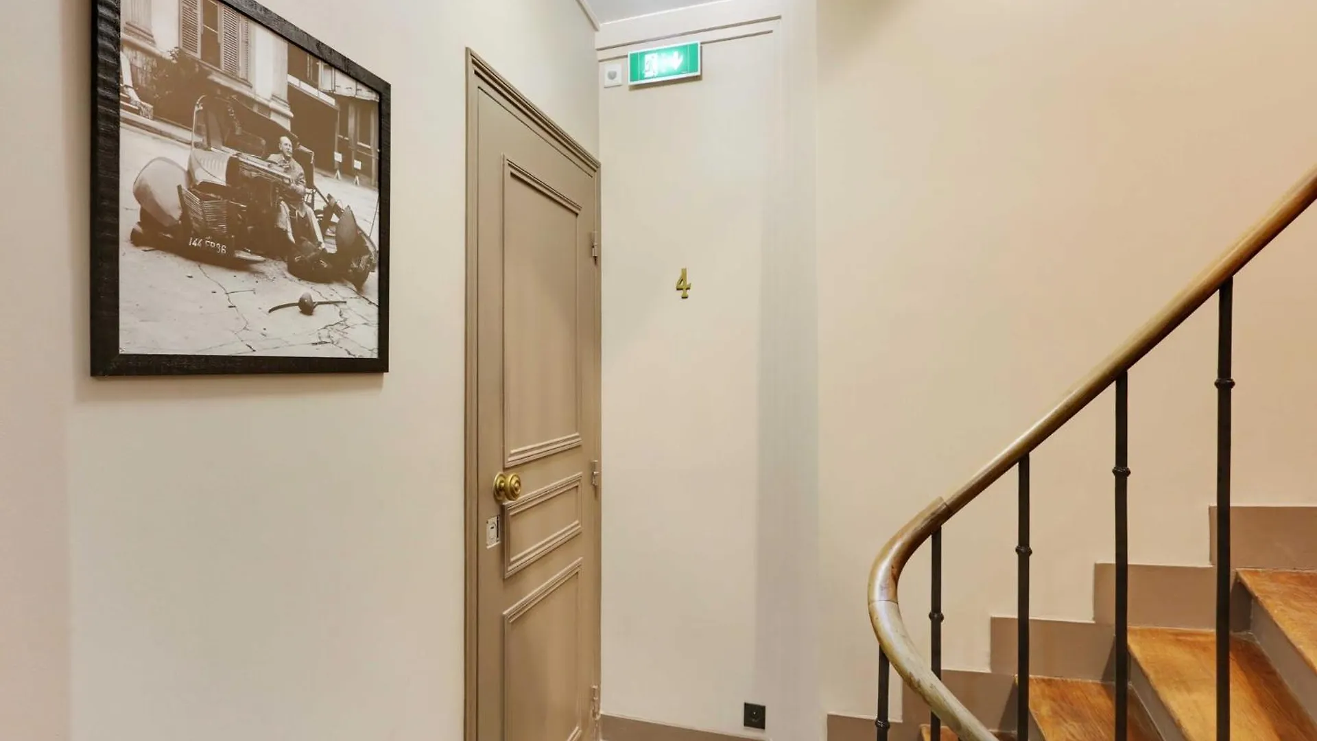 Chic Apartment - 2Br 6P - Roquette Paříž