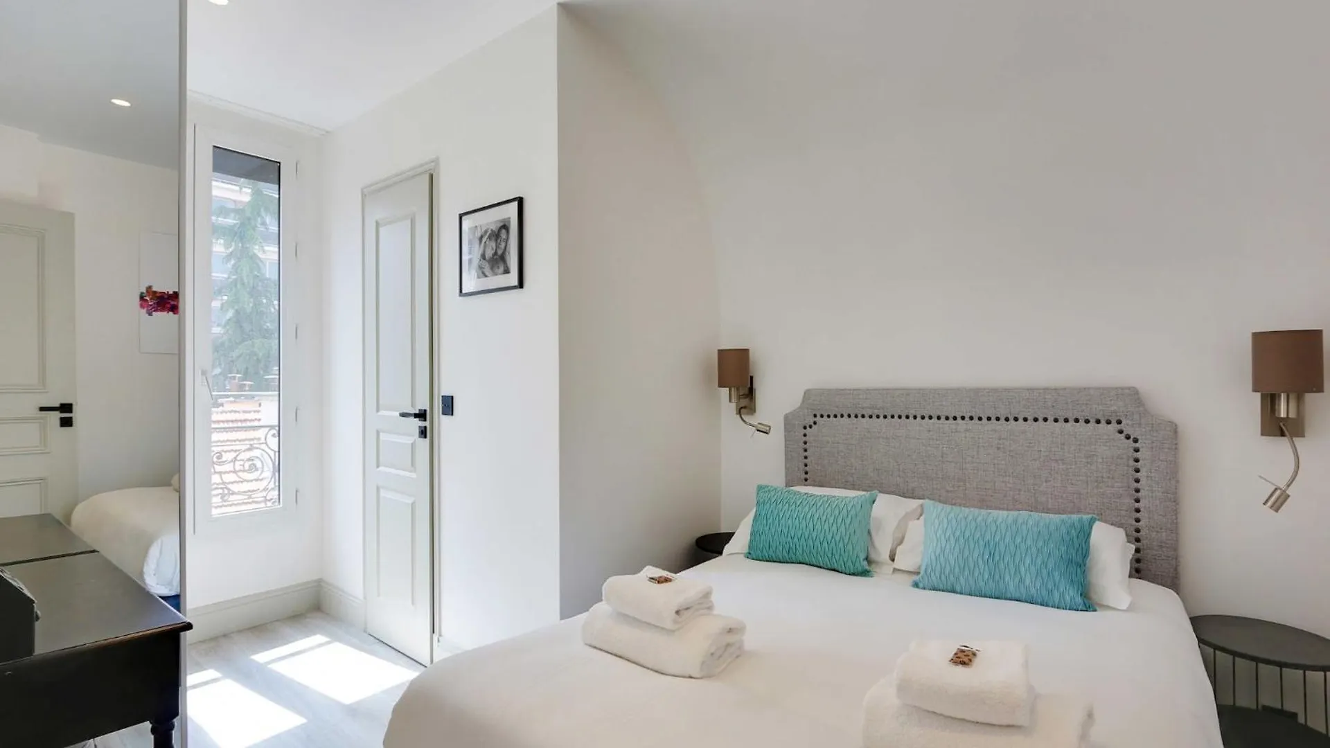 Chic Apartment - 2Br 6P - Roquette Paris 0*,  France