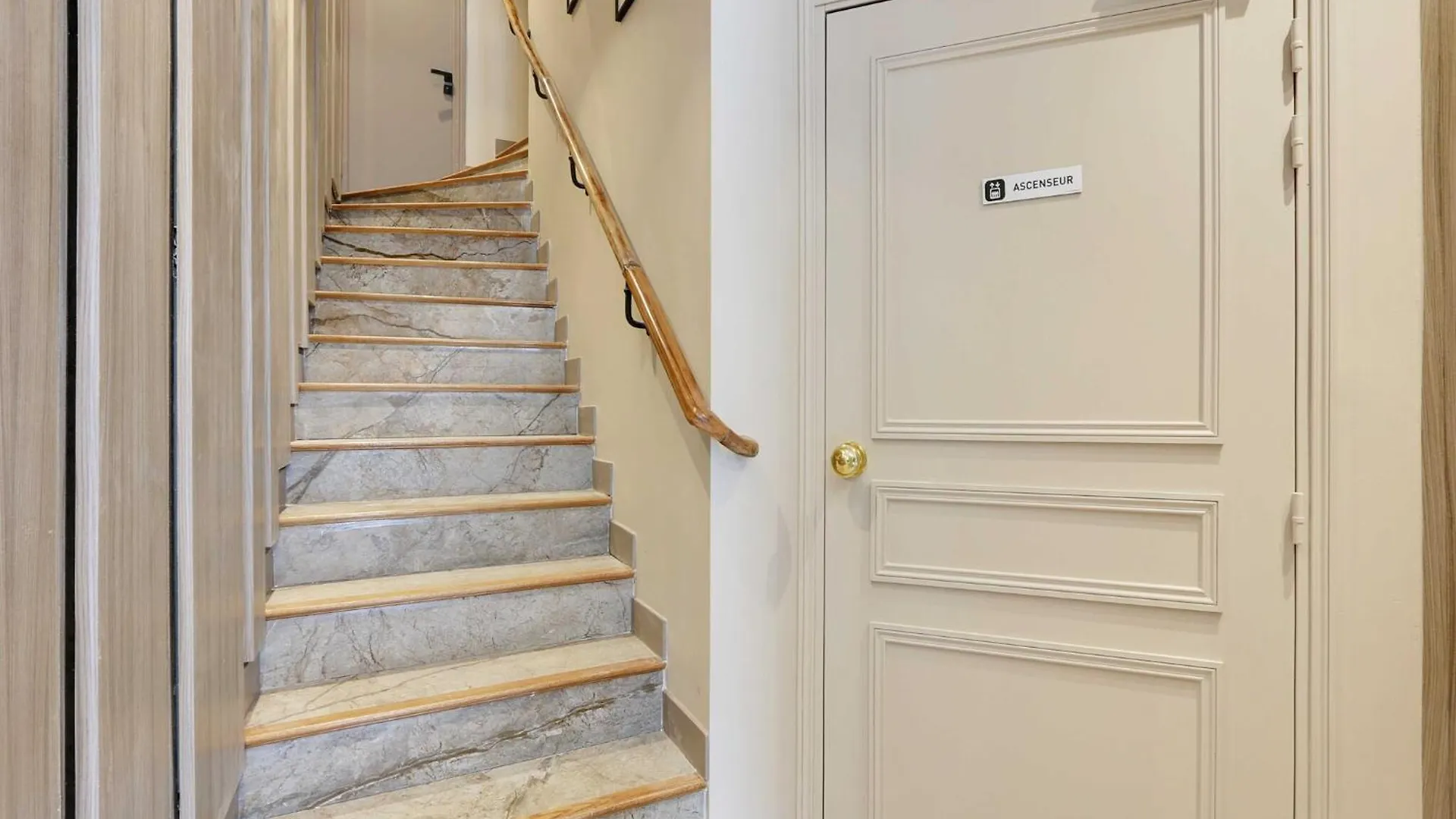 Chic Apartment - 2Br 6P - Roquette Paris France