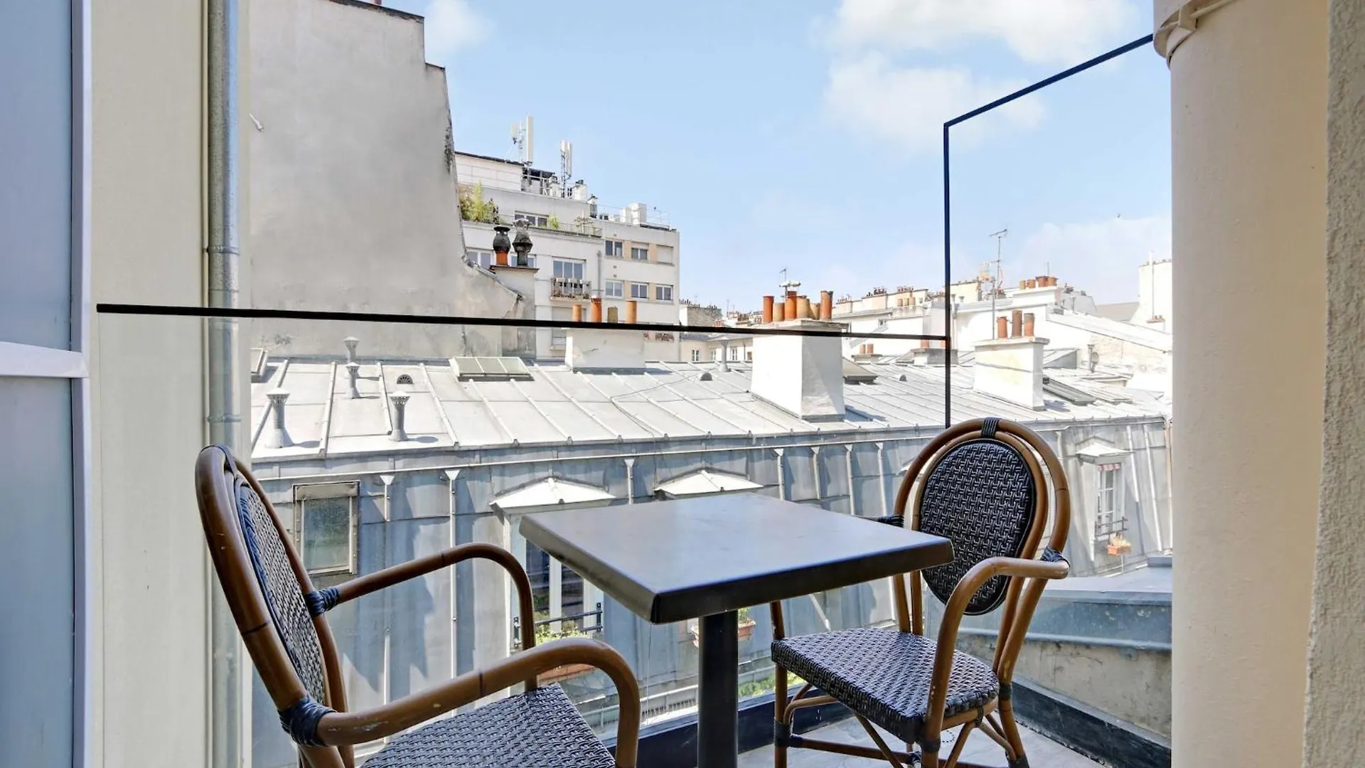 Chic Apartment - 2Br 6P - Roquette Paris